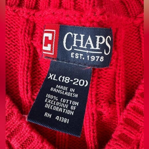 Chaps red vest. - Picture 3 of 3